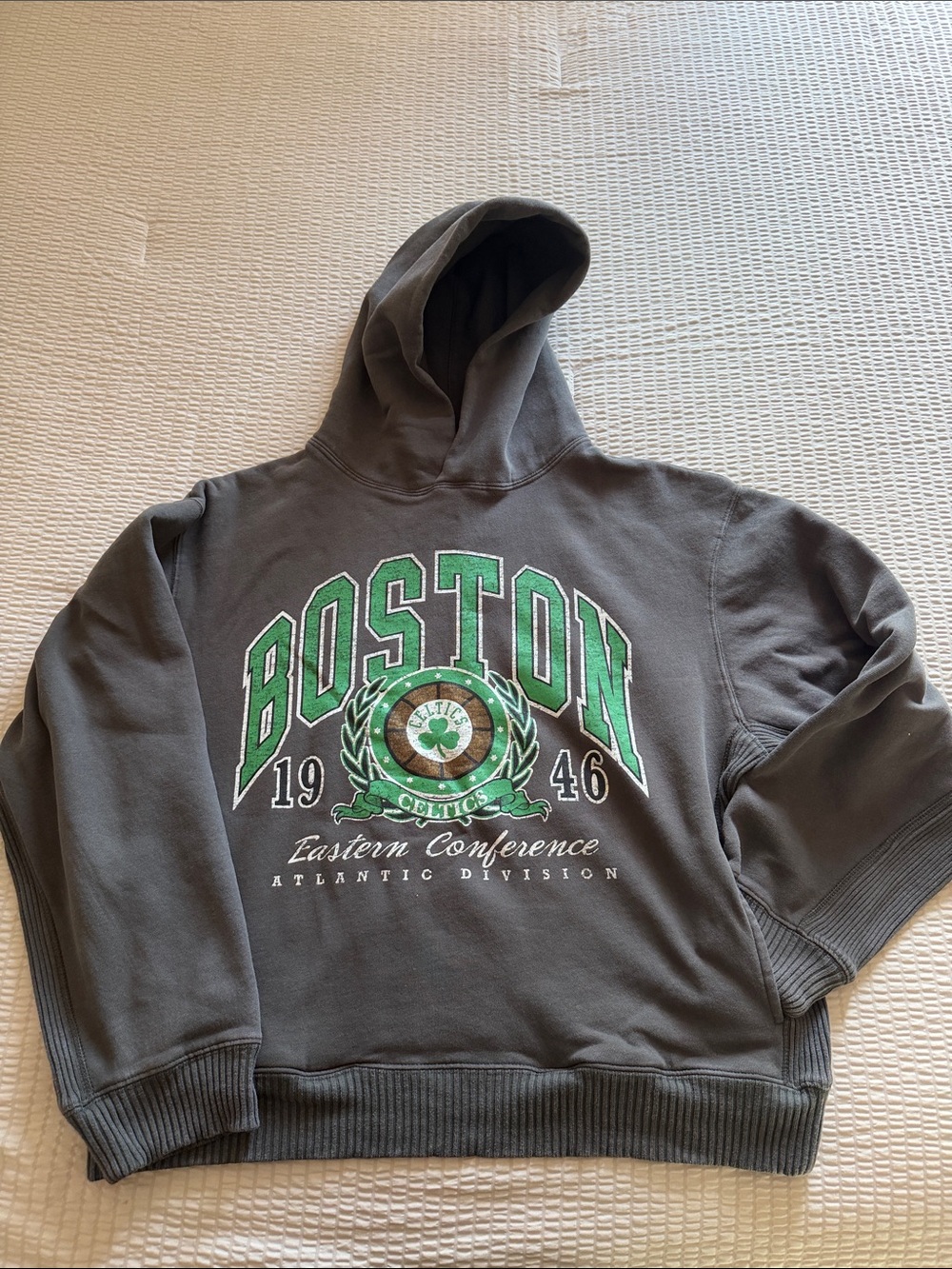 Boston Celtics New Era ‘47 Brand Hoodie